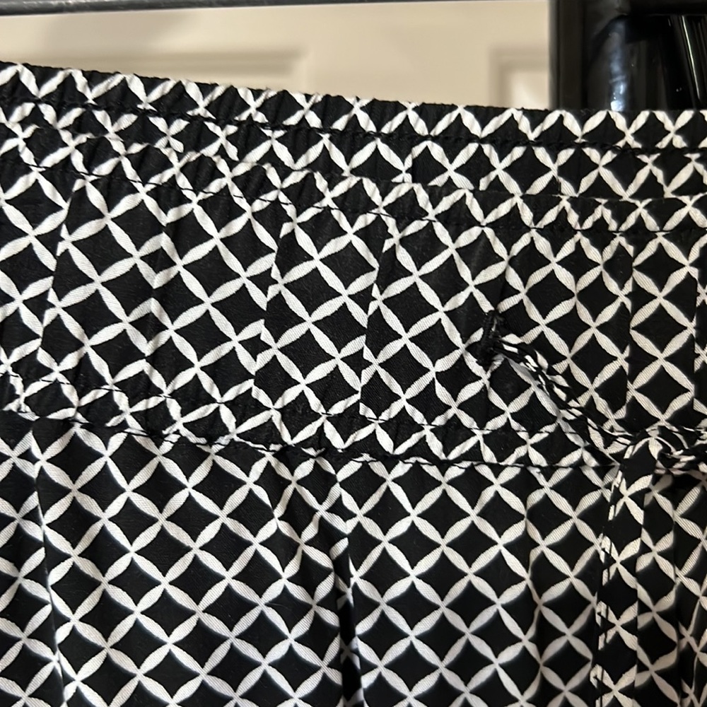 Pants - Picture 4 of 5